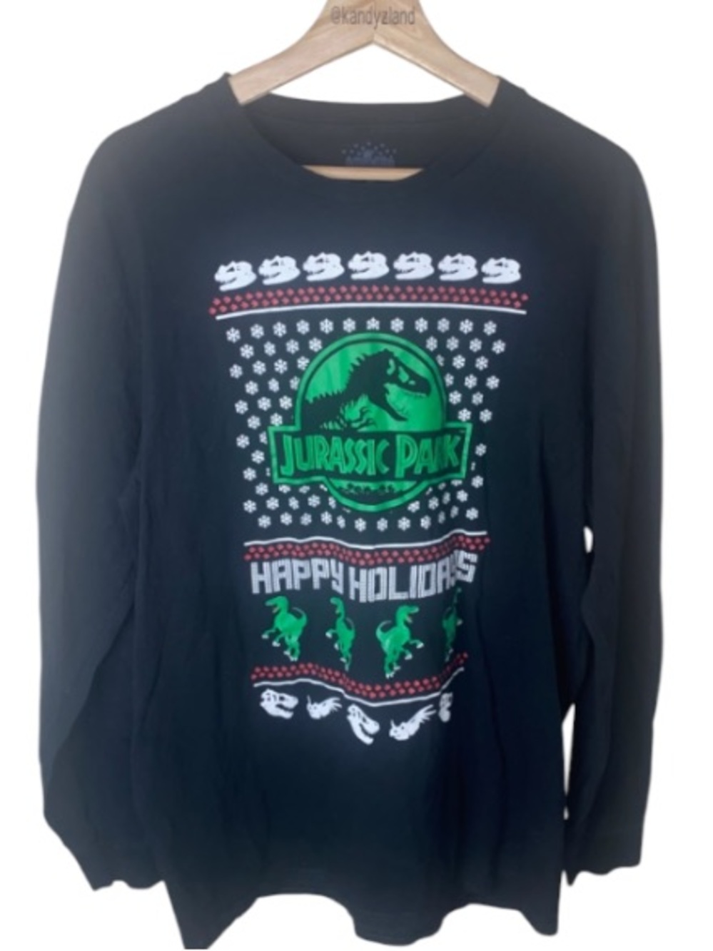 UNIVERSAL STUDIOS Holiday Jurassic Park Long Sleeve Tee